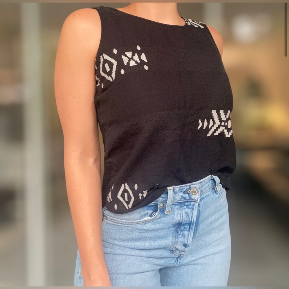 Eileen Fisher Sleeveless Tribal Pattern Tank Top Large